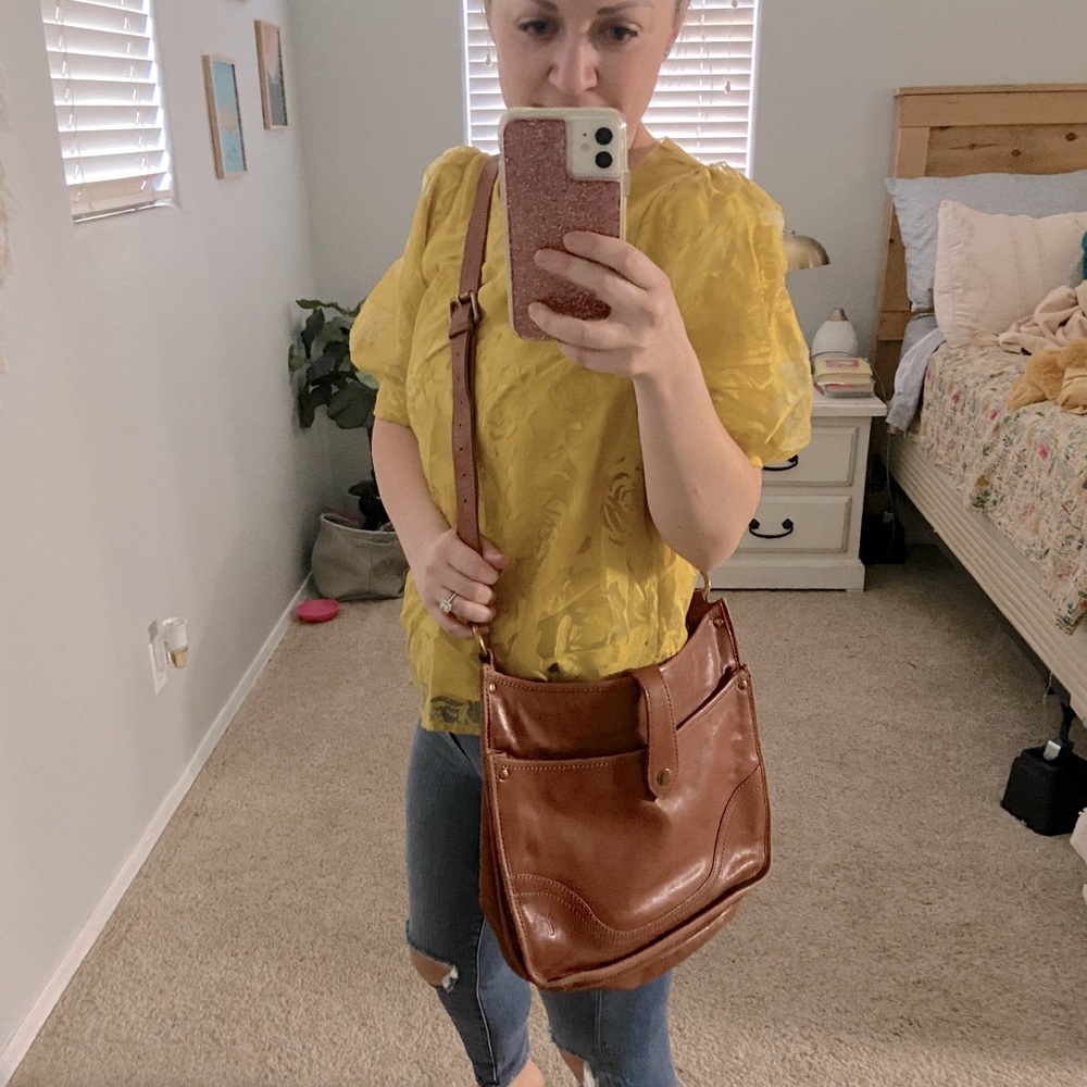 Frye purse!!